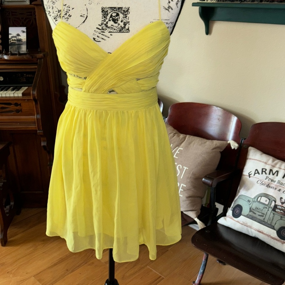 Yellow homecoming prom dress